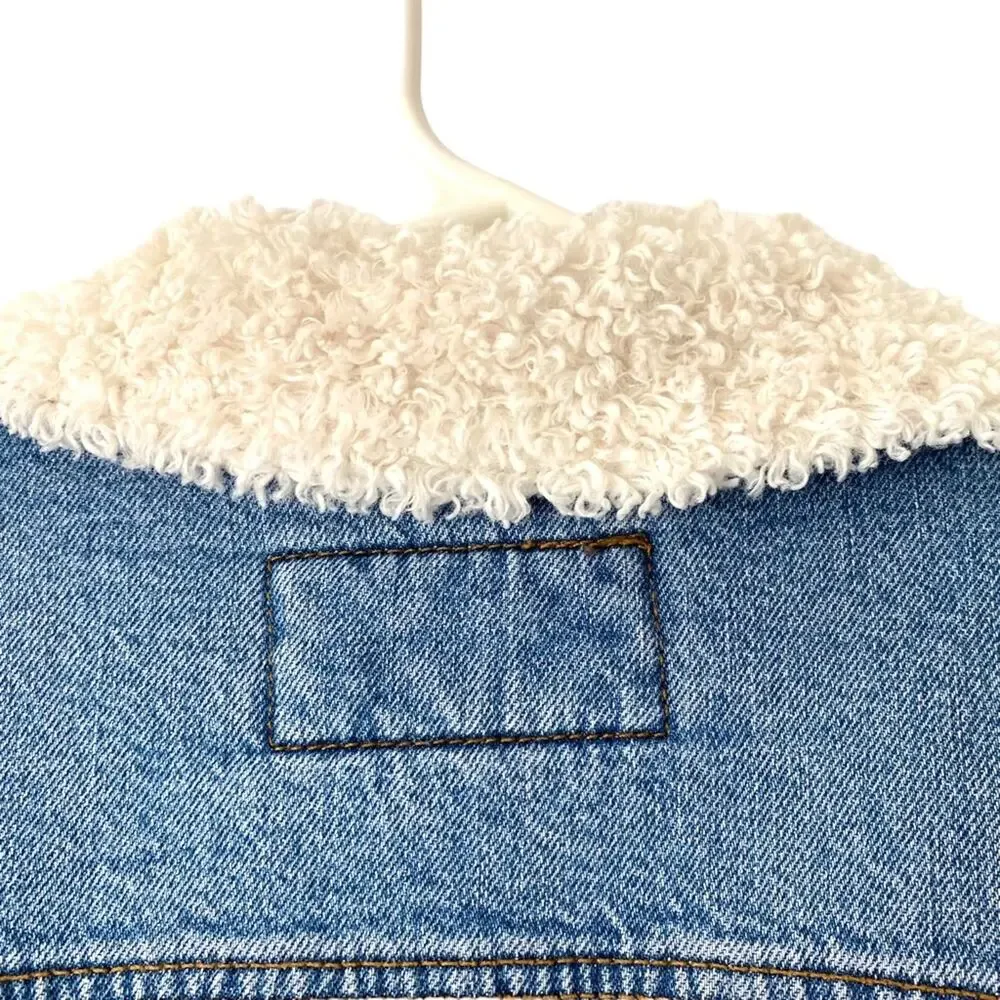 Ann Taylor Loft Sherpa Denim Jean Trucker Jacket size Medium